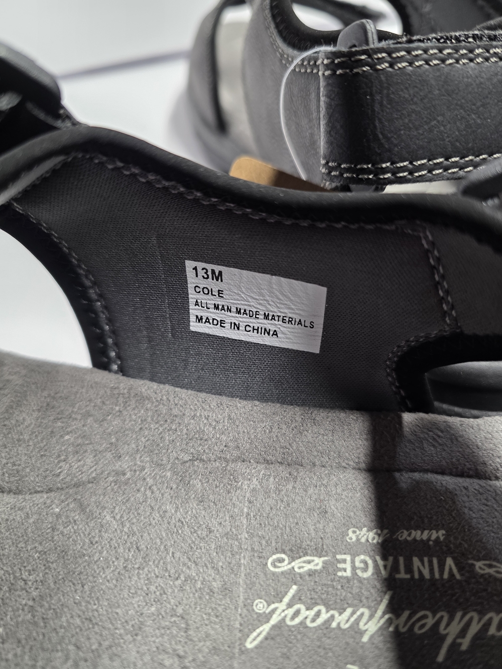 Weatherproof Black Men’s Outdoor Adjustable Sandals - Picture 2 of 6